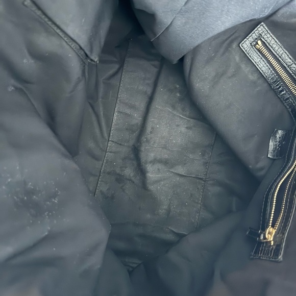 Gucci shoulder tote bag with charms 💯 authentic - Picture 11 of 15